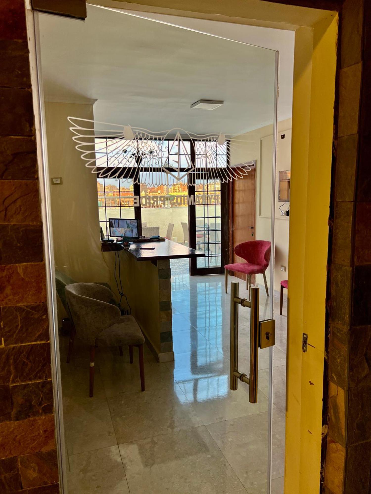 Pyramids Pride Inn Kafrat al Jabal Экстерьер фото